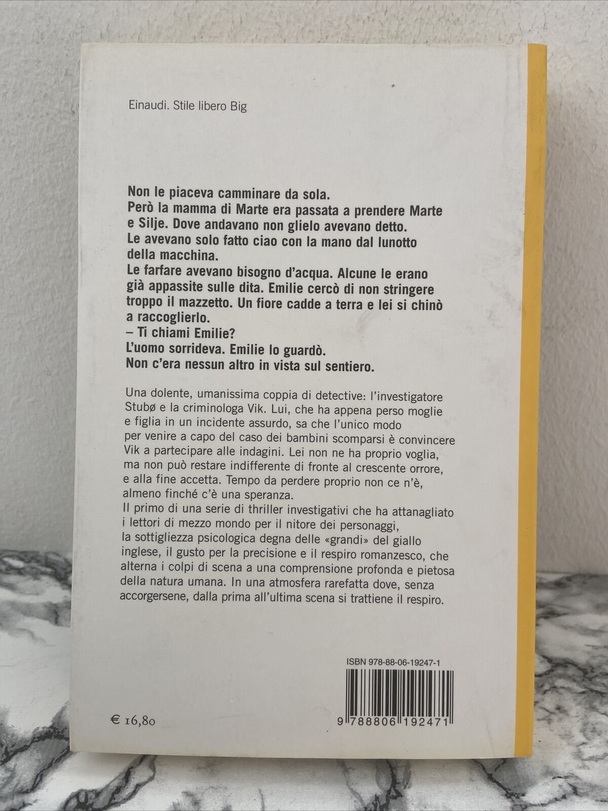 QUELLO CHE TI MERITI Anne Holt EINAUDI 2008