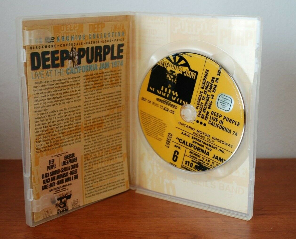 DEEP PURPLE LIVE IN CALIFORNIA 74 DVD