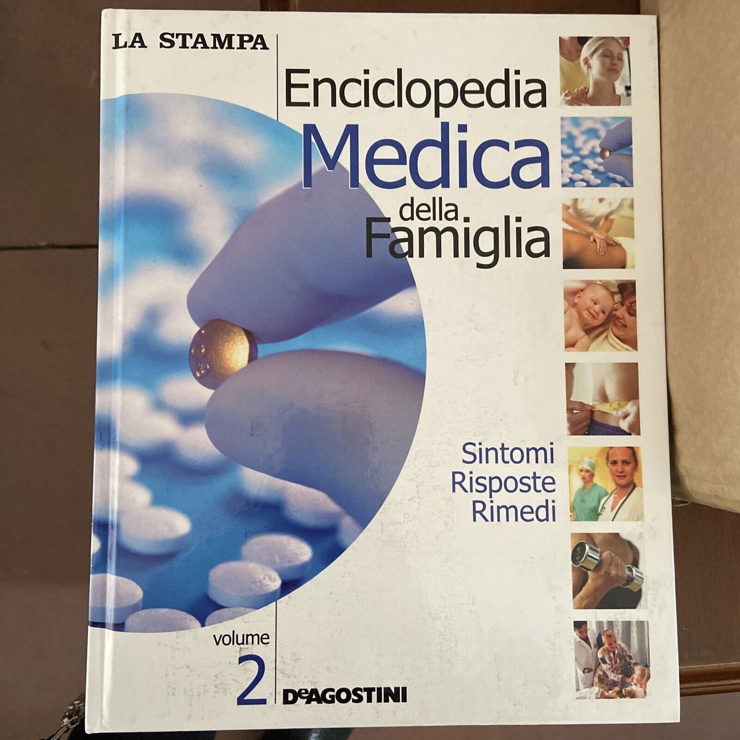 Enciclopedia Medica Della Famiglia 8 Libri