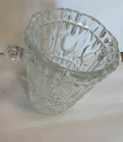 PRECIOUS LARGE HEAVY SOLID CRYSTAL VASE PRESTIGE ART