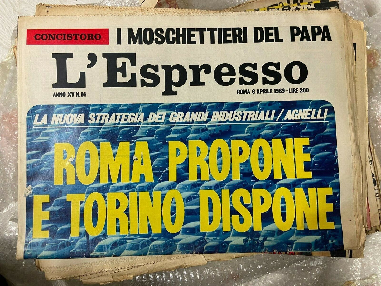 L'Espresso -  giornali antichi - anni '69/'71/'72/'73