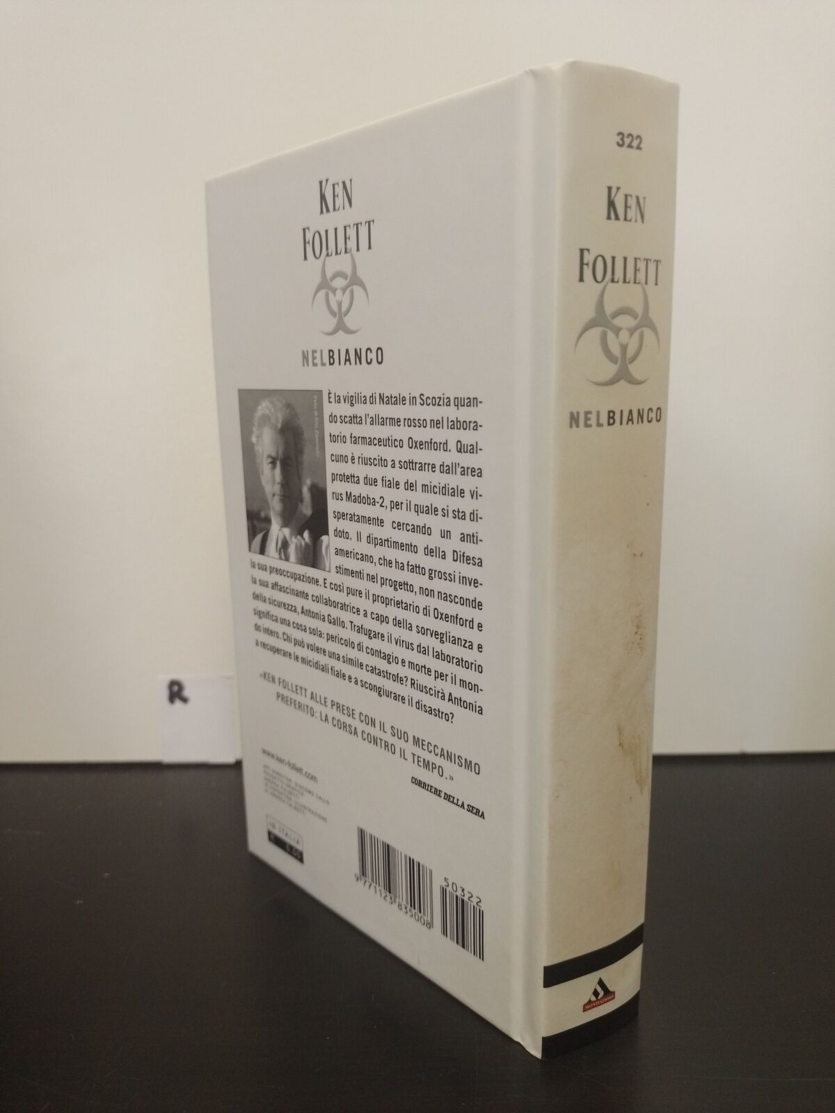 EN BLANC FOLLETT KEN