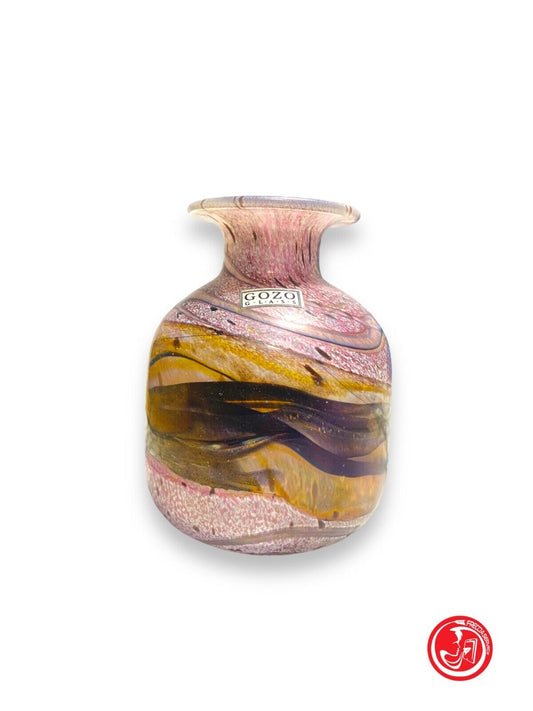 Vase en verre décoré