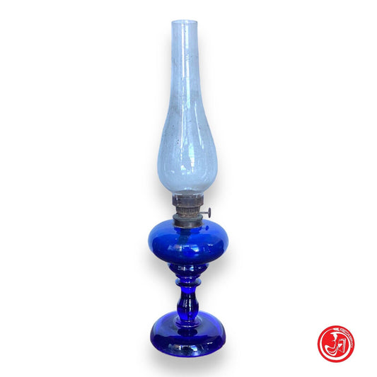 Lampada ad olio in vetro blu
