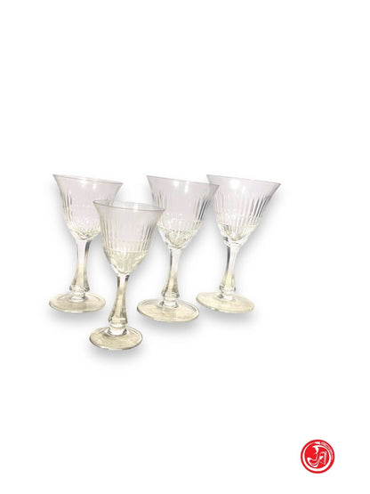 Set of 6 crystal glasses (total pieces: 24) with wine and water carafe