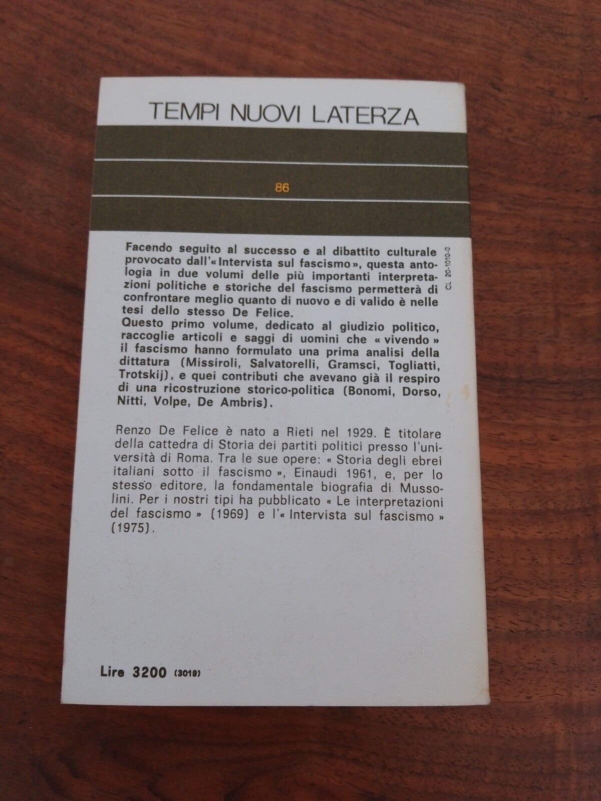 Anthologie sur le fascisme, De Felice, Laterza 1976