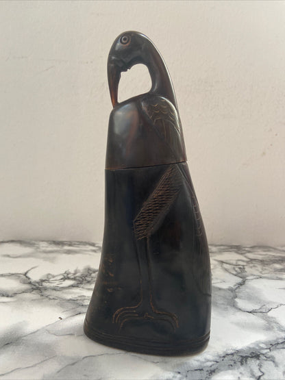Pezzi D’arte In Legno / Osso
