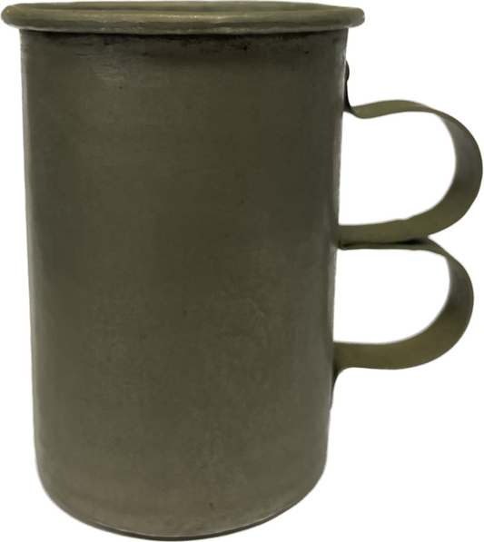 Pewter mug with double finger hook 