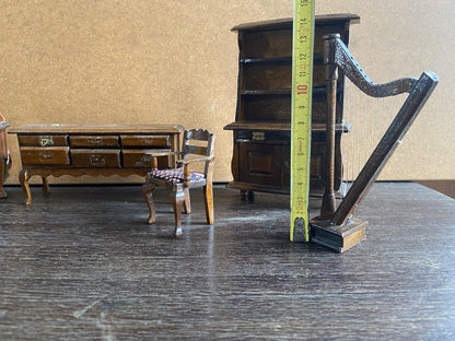 Arredamento casa bambole